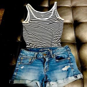 Women’s size 8 American Eagle Shorts